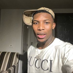 Meet your Posher, Darius